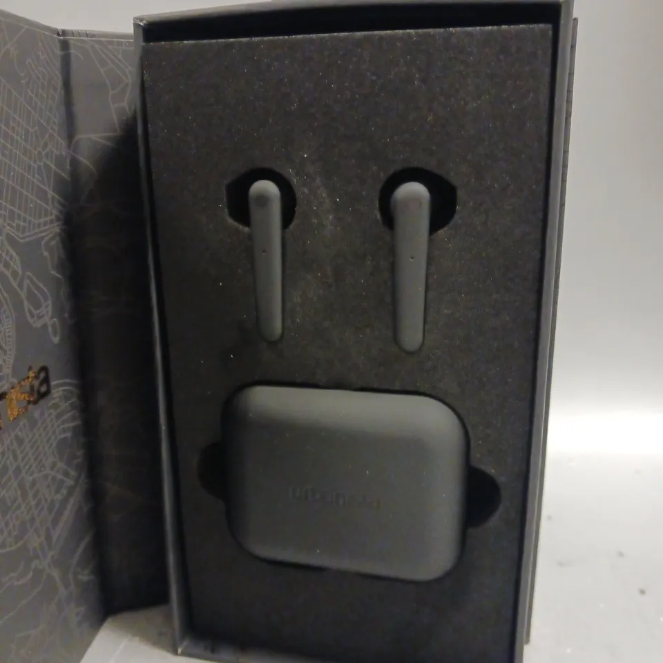 4 X BOXED URBANISTA STOCKHOLM TRUE WIRELESS EARPHONES 