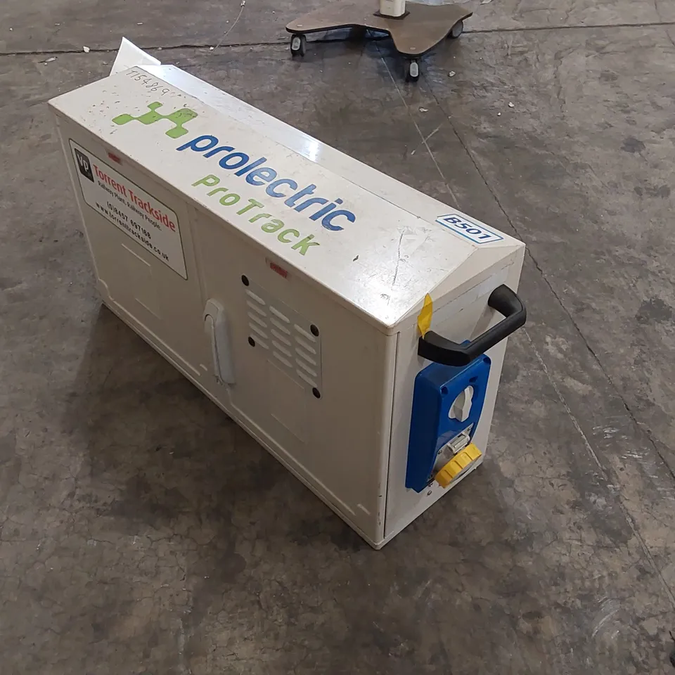 PROTRACK LIGHTING BATTERY POWER PACK
