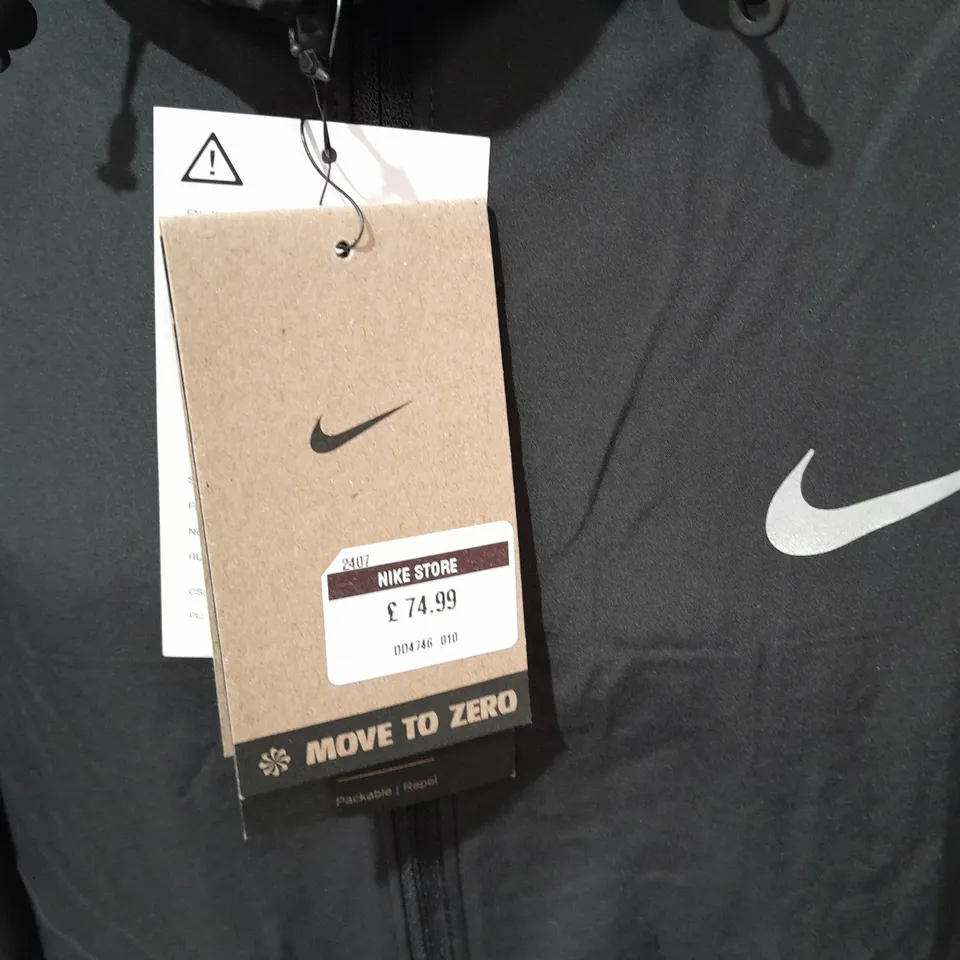 NIKE RUNNING ZIP THROUGH BLACK JACKET - L
