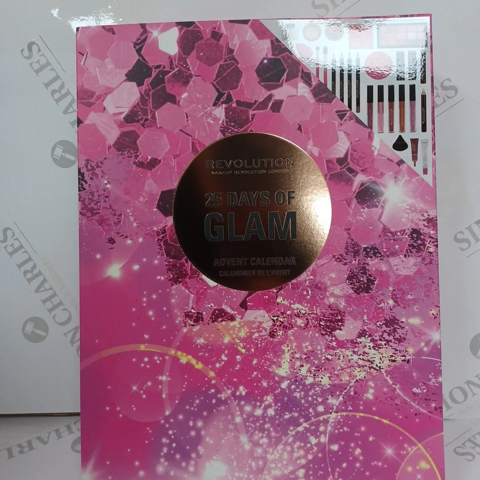 REVOLUTION 25 DAYS OF GLAM ADVENT CALENDER