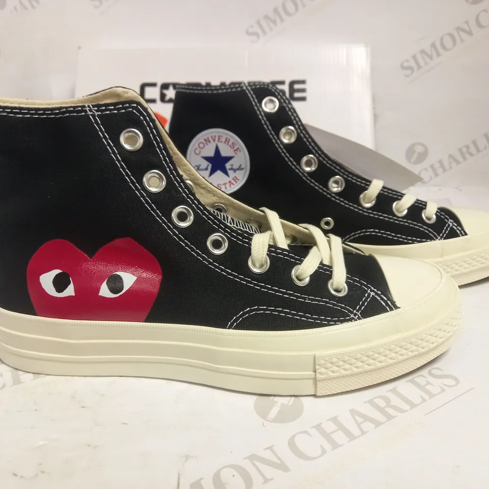 UK 6 CONVERSE PLAY EDITION COMME DES GARCONS HIGH TOP TRAINERS 