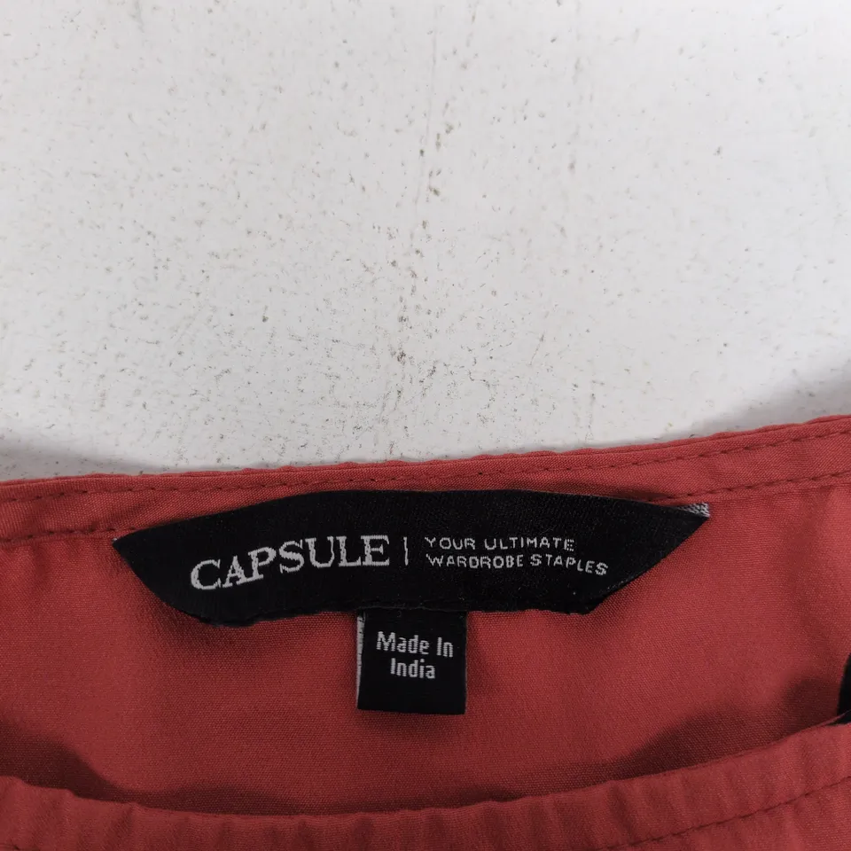 CAPSULE WOMEN'S TOP WITH BLACK POLKA DOTS – CORAL RED, UK 18 (EU 46, US 14)