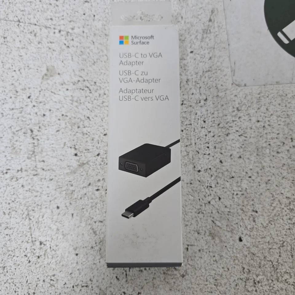 MICROSOFT SURFACE USB-C TO VGA ADAPTER