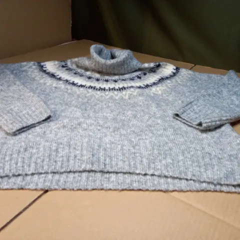 H&M GREY SOFT KNIT ROLL NECK JUMPER - MEDIUM