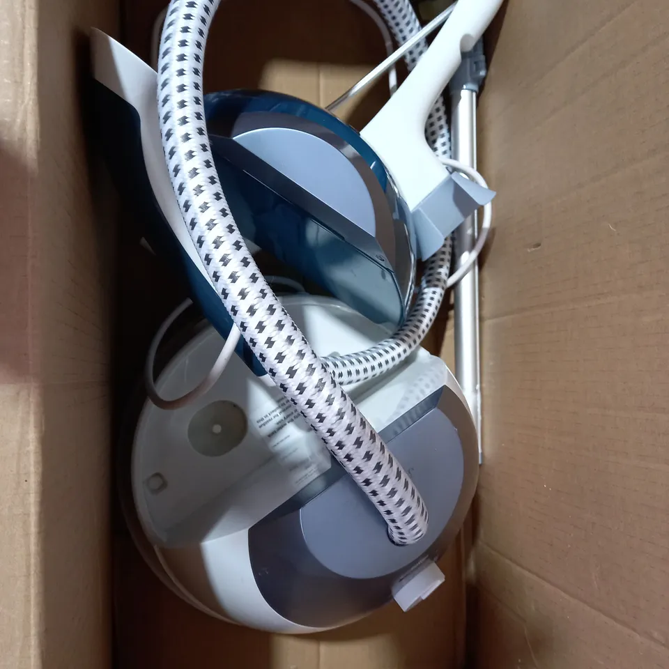 MORPHY RICHARDS 361050 UPRIGHT GARMENT CLOTHES STEAMER