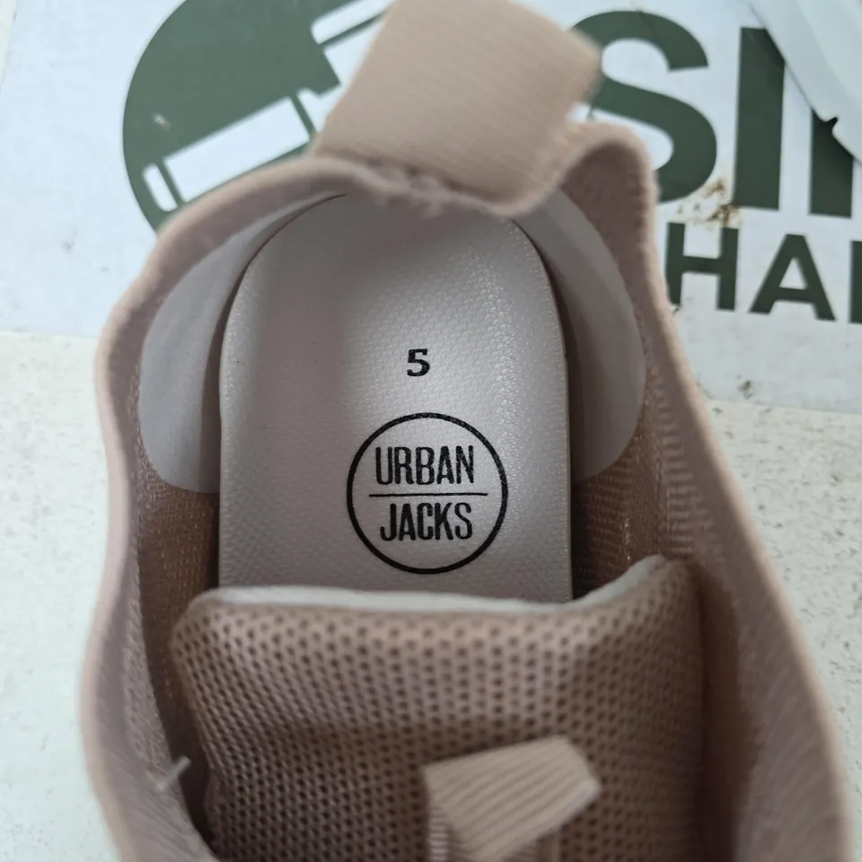 URBAN JACKS WOMEN'S KNIT SNEAKERS – UK 5 – NUDE – BOXED