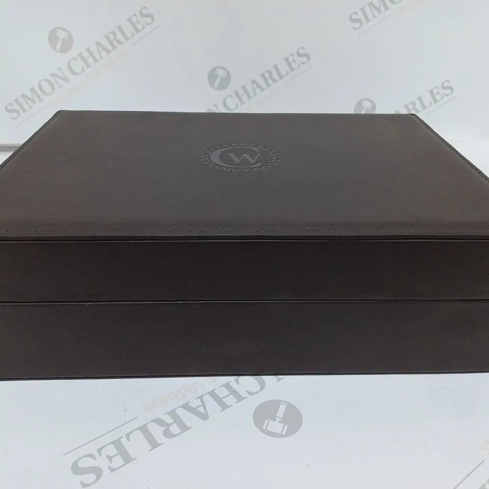 CONSTANTIN WEISZ WATCH CASE - HOLDS 8