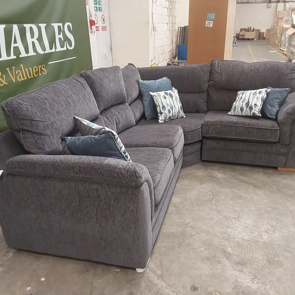 PADSTOW FABRIC DOUBLE ARM CORNER GROUP SOFA RRP £2799