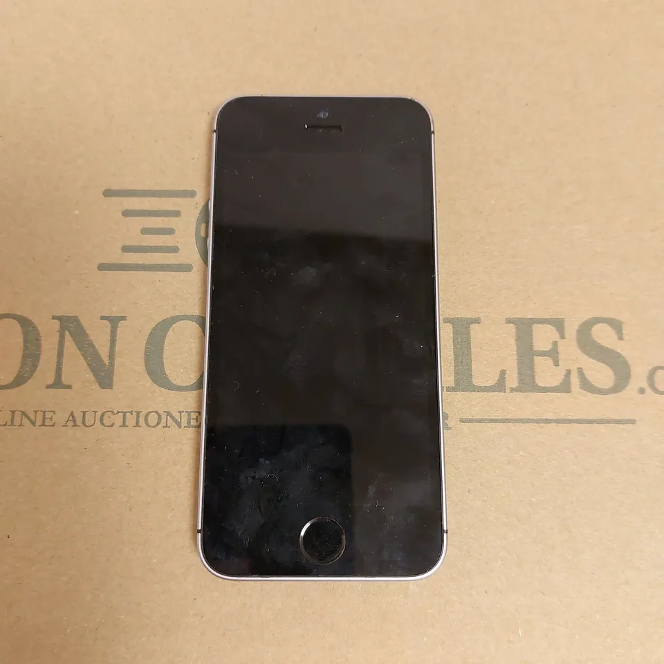 APPLE IPHONE SE (1ST GENERATION) A1723 