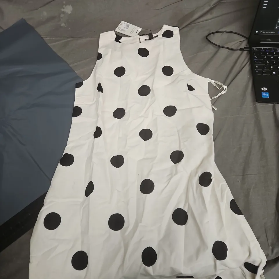 NOBODY'S CHILD PALERMO MINI DRESS WHITE SPOT, UK 10