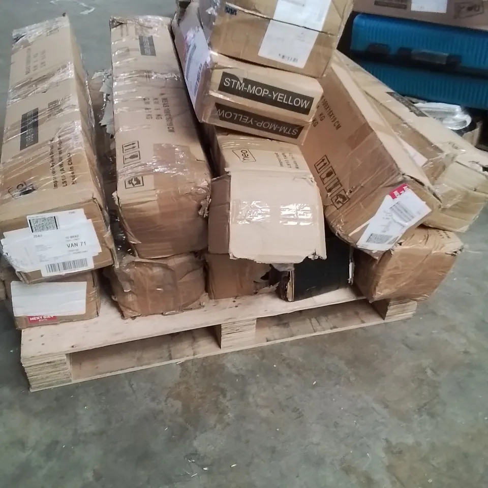 PALLET OF NEO TUBE TENTS