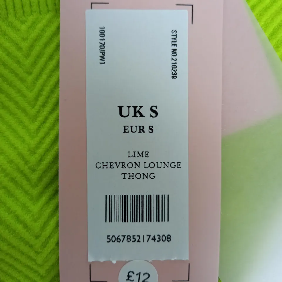 BOUX LOUNGE CHEVRON LOUNGE THONG IN LIME - S 