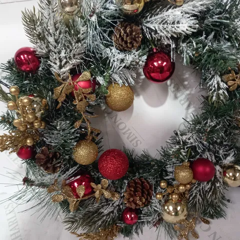 HOME REFLECTIONS PRE-LIT EMBELLISHED WREATH