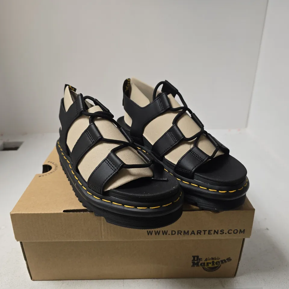 DR MARTENS NARTILLA BLACK UK 5 BOXED