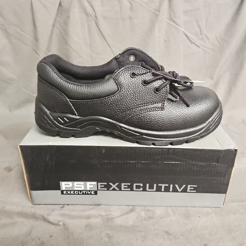BOXED PAIR OF PSF EXECUTIVE STEEL TOE SHOES IN BLACK LEATHER SIZE UK 9