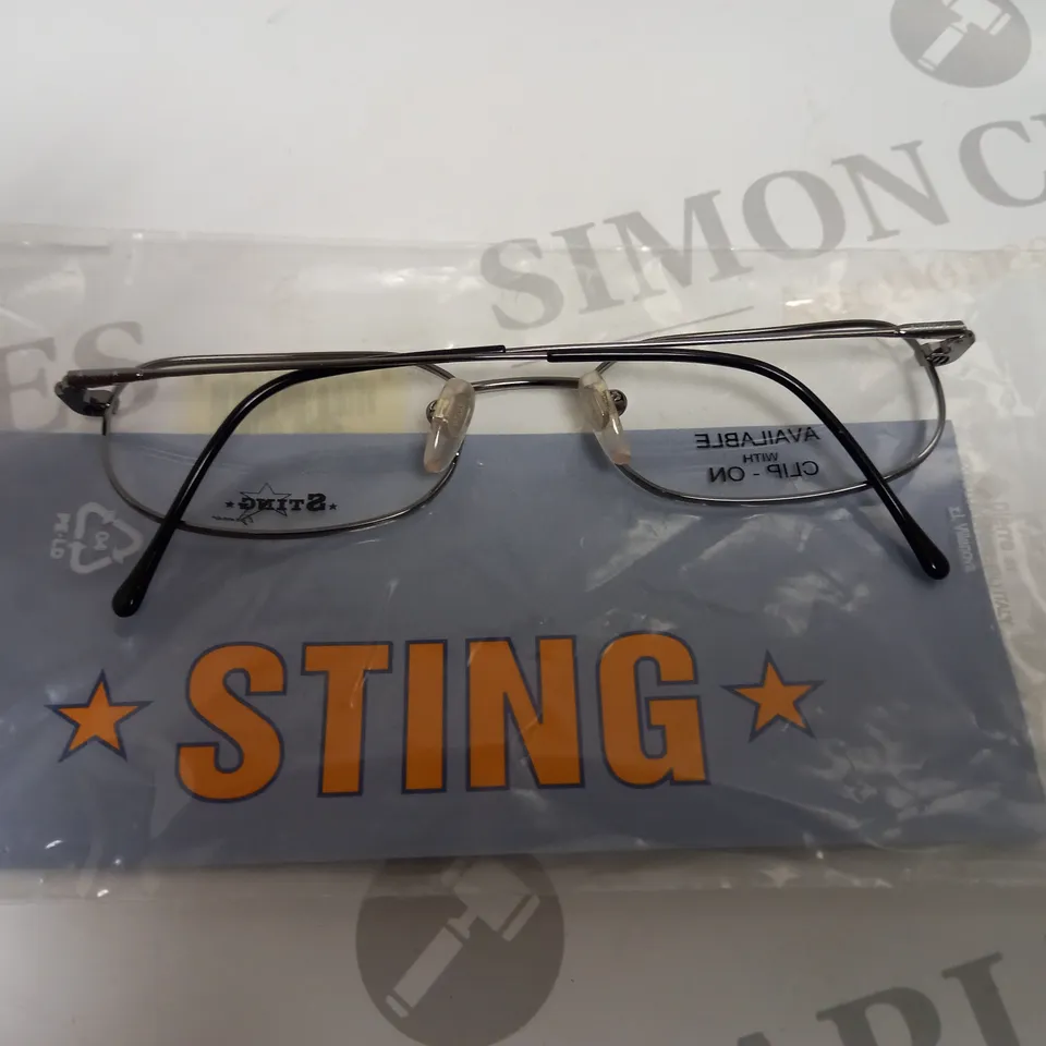 APPROX 9 DERIGO STING GLASSES 