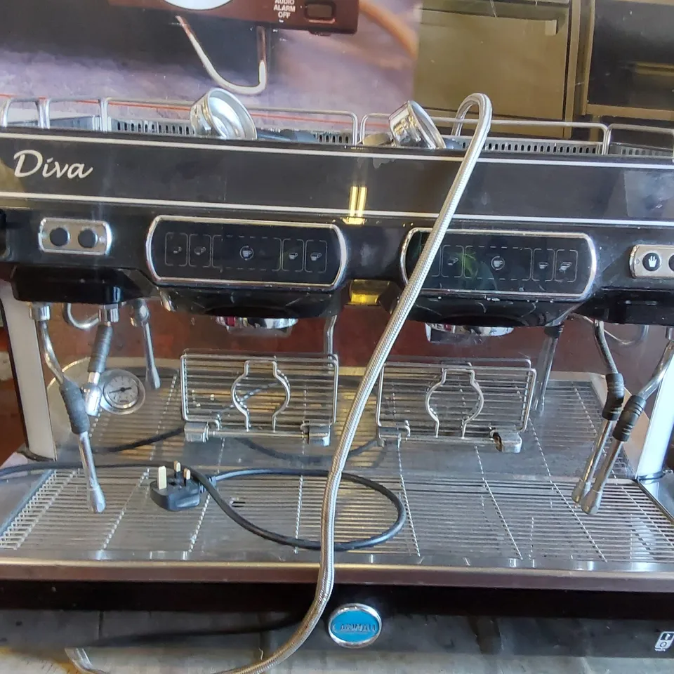 CARIMALI DIVA COMMERCIAL 2 GROUP ESPRESSO MACHINE 