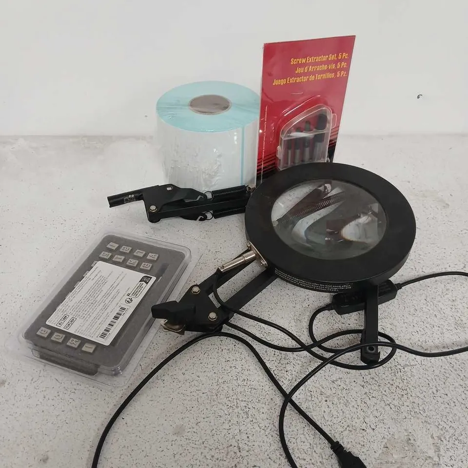 APPROXIMATELY 15 ASSORTED HOUSEHOLD ITEMS TO INCLUDE SCREW EXTRACTOR SET, PRINTER LABELS, MAGNIFIER, ETC