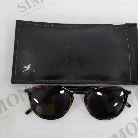 BOXED HUMMINGBIRD POLARISED SUNGLASSES & READER 3PC SET