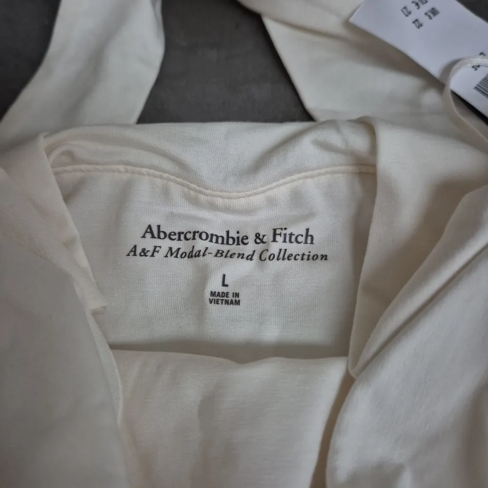 ABERCROMBIE & FITCH A&F MODAL-BLEND COLLECTION RUCHED HALTERNECK TOP IN OFF WHITE – SIZE L