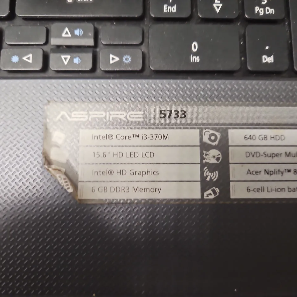 ACER ASPIRE 5733 LAPTOP – I3-370M, 6GB RAM, 640GB HDD, DVD-SUPER MULTI DL, 15.6" HD LCD