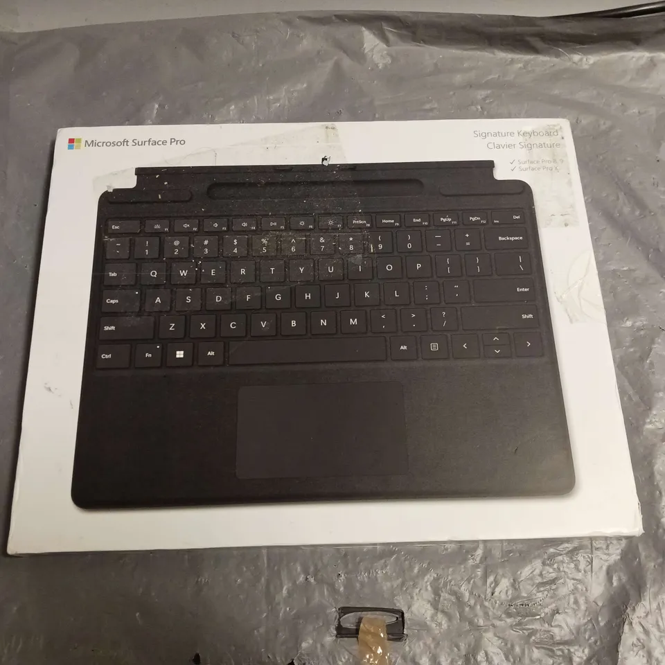 MICROSOFT SURFACE PRO SIGNATURE KEYBOARD