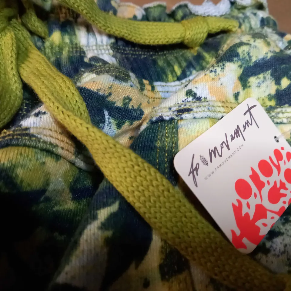 DESIGNER GRUNGE INSPIRED GREEN/BLUE OVERSIZED JOGGERS - XS