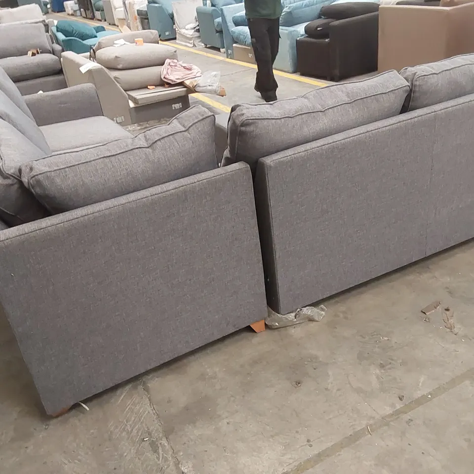 QUALITY DESIGNER LARGE GREY FABRIC UPHOLSTERED CORNER SOFA BED WITH FOOTSTOOL