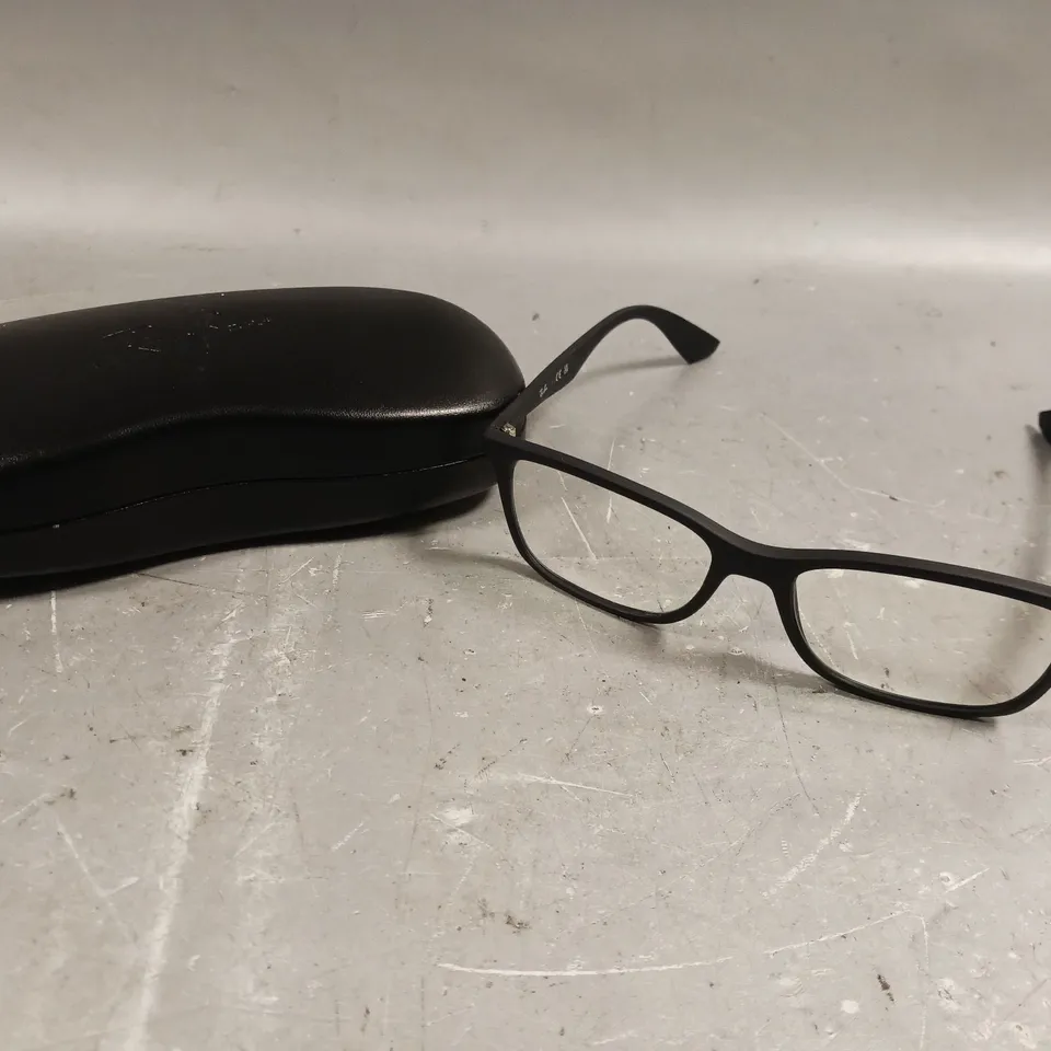 RAY-BAN RB 7047 SUNGLASSES