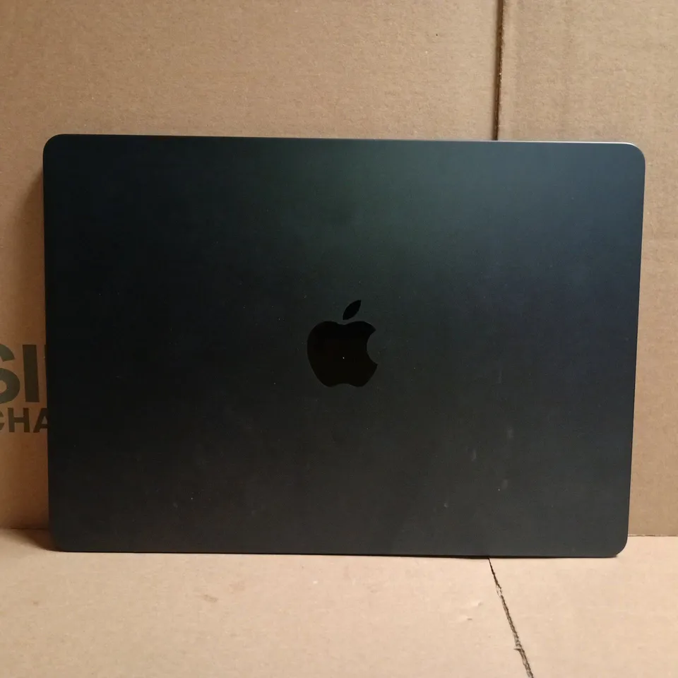 BOXED APPLE MACBOOK AIR