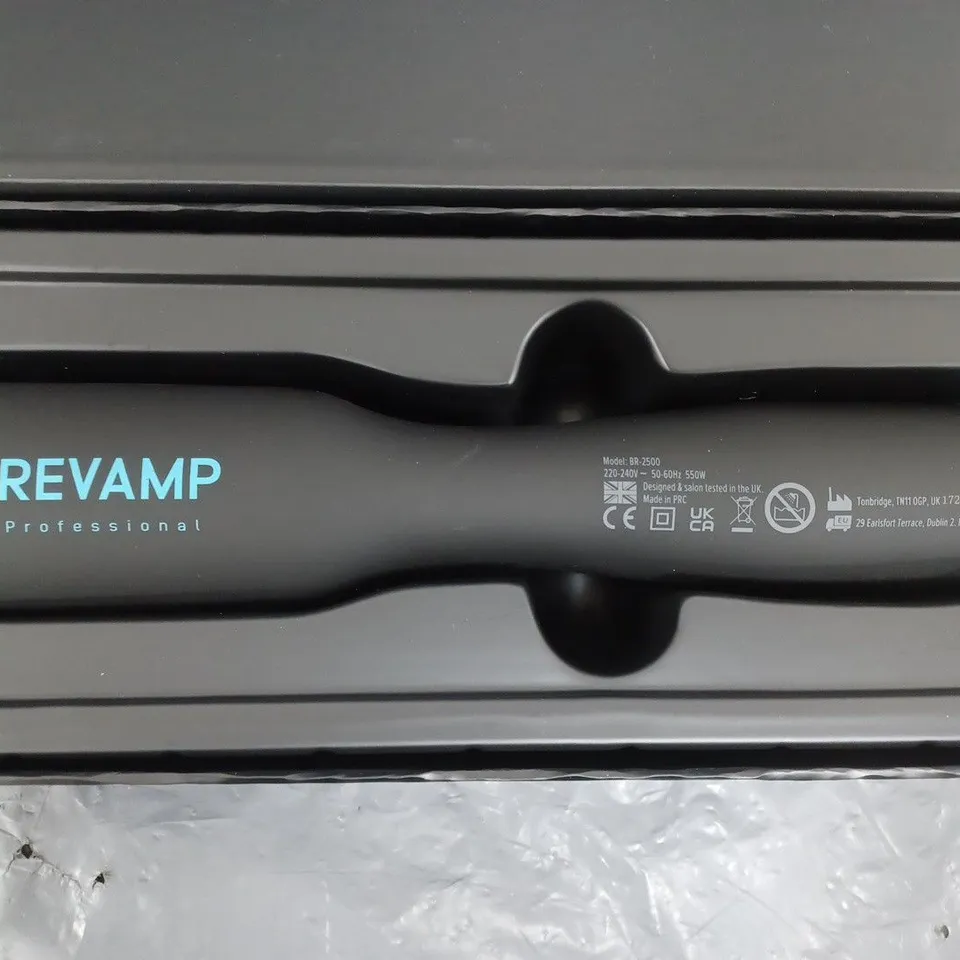 REVAMP PROGLOSS DEEPFORM DRY, STYLE & SHINE HOT STRAIGHTENING AIR BRUSH RRP £100