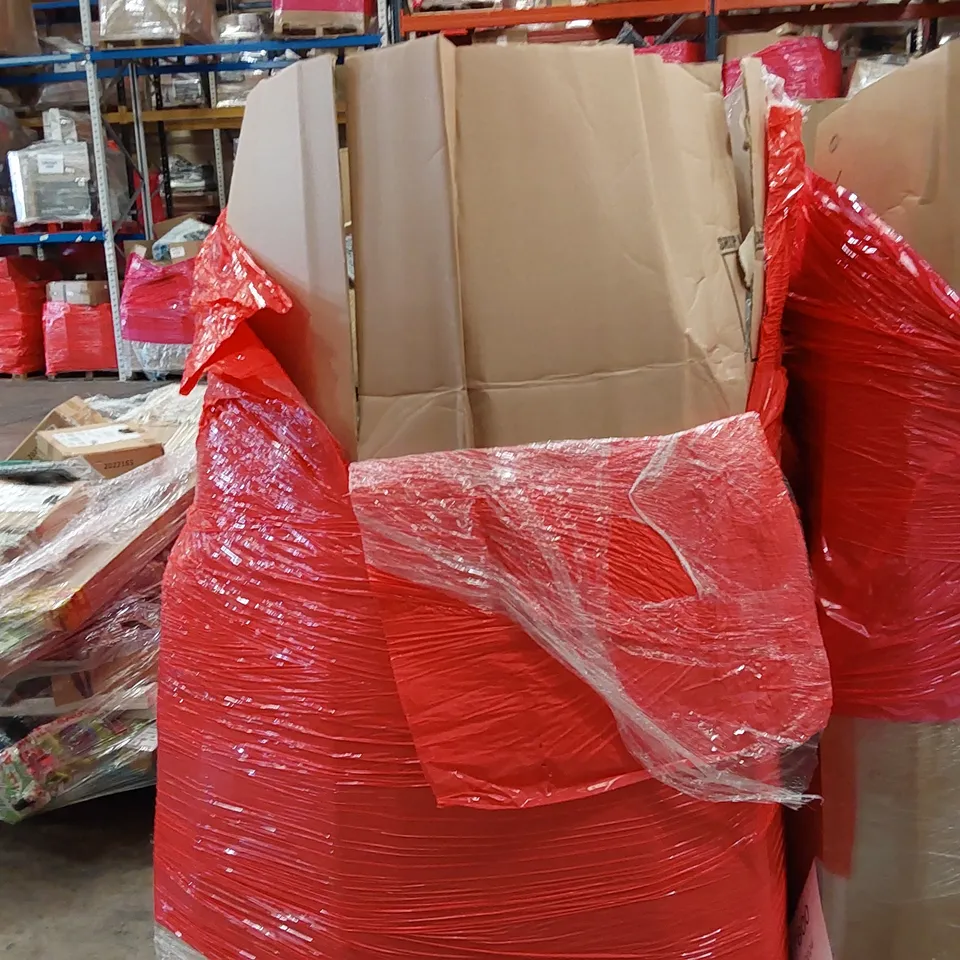 PALLET OF ASSORTED ITEMS INCLUDING: OFFICE CHAIR, AIRFRYER, CLOTHES RACKS, SHAGGY RUG