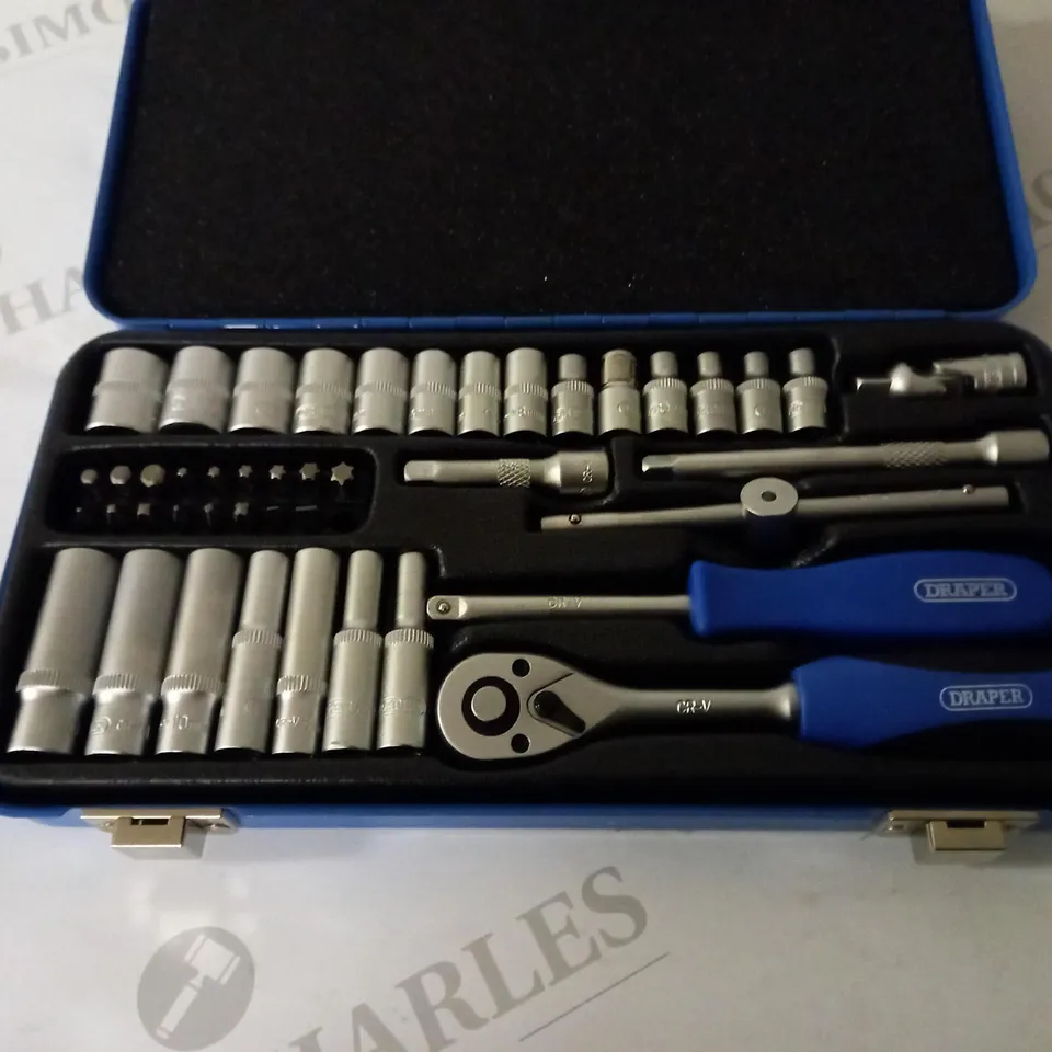 DRAPER 16365 1/4-INCH SQUARE DRIVE METRIC SOCKET 45 PIECE SET IN METAL CASE