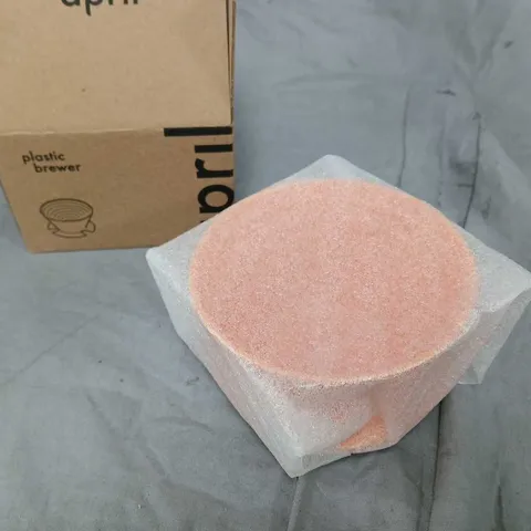 PINK CIRCULAR FOAM DISC FOR COFFEE BREWER ACCESSORY