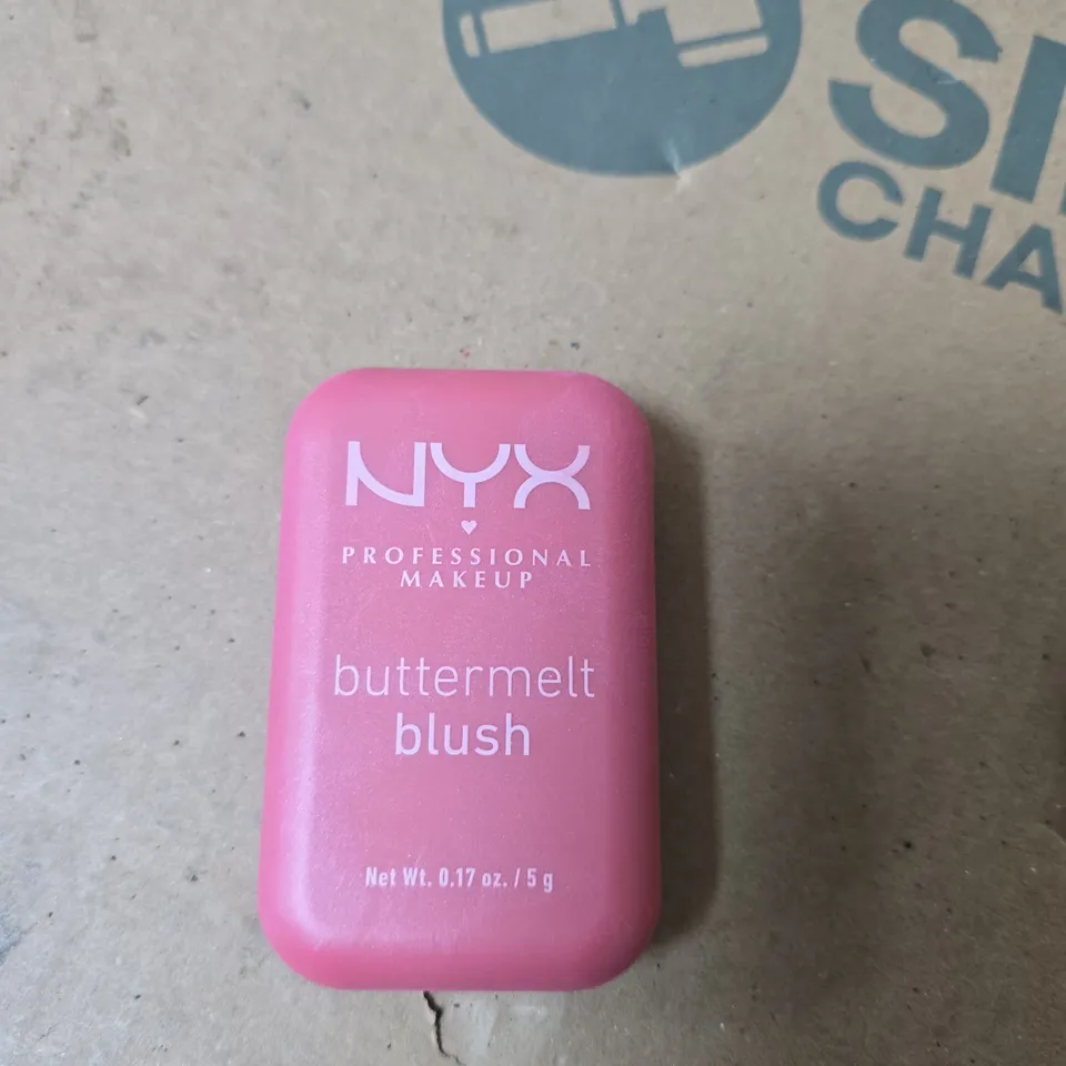 CAGE OF APPROXIMATELY 10 ASSORTED ITEMS INCLUDING YOUR GARDEN CALIA BULBS AND NYX BUTTERMILK BLUSH 