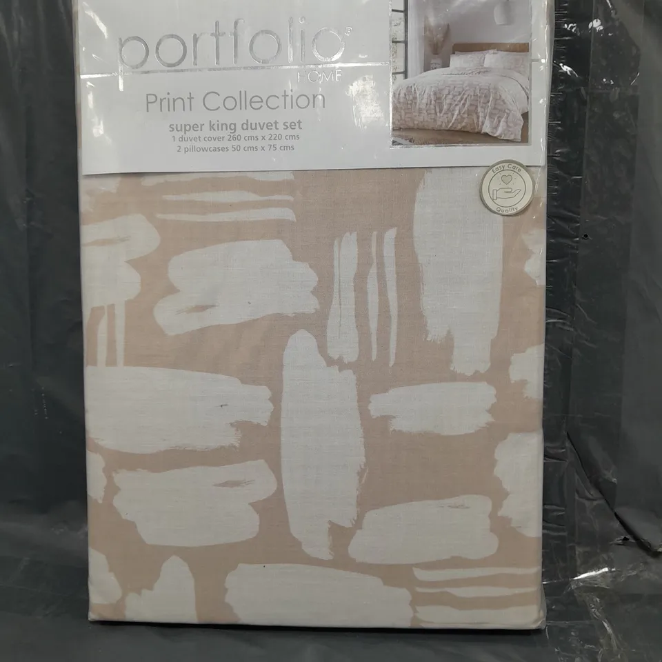 SEALED PORTFOLIO HOME PRINT COLLECTION DUSA SUPER KING DUVET SET - NATURAL