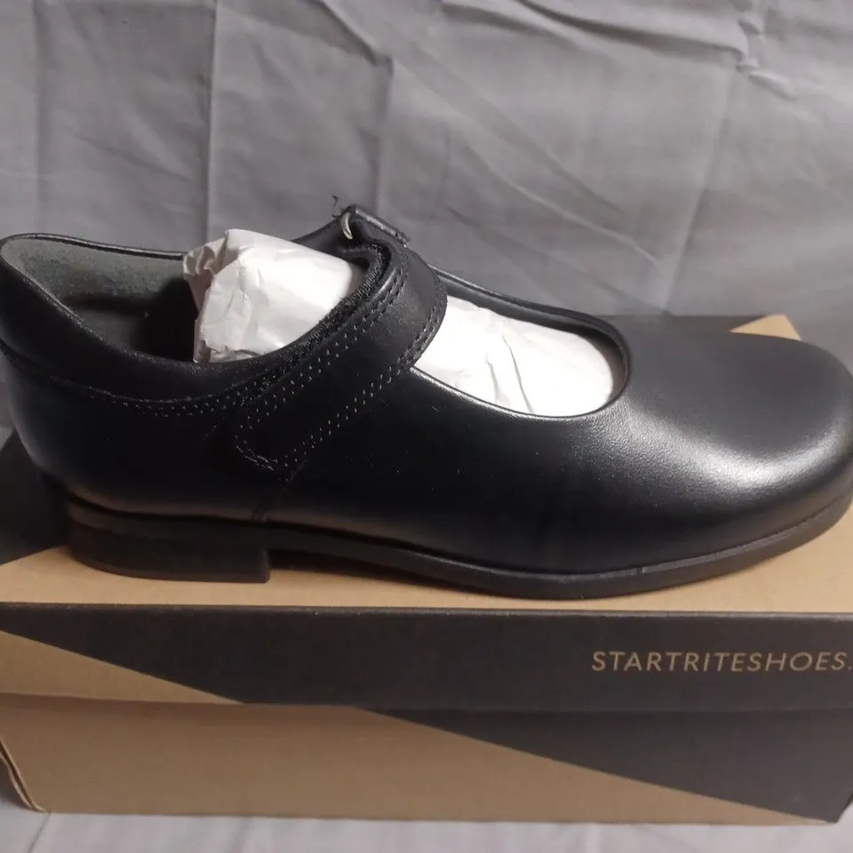 BOXED PAIR OF START RITE SAMBA BLACK LEATHER MARY-JANE SHOES, UK 2.5 (EU 35)