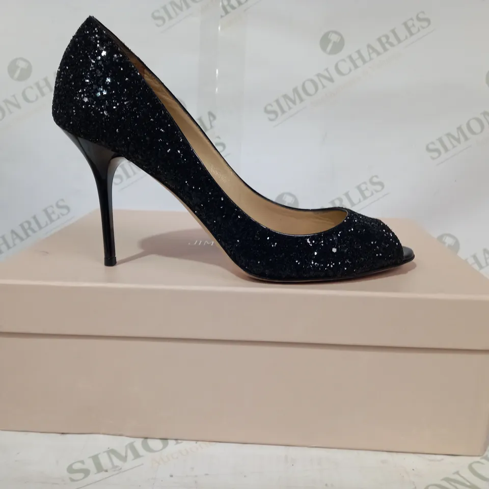 BOXED PAIR OF JIMMY CHOO COARSE GLITTER HIGH HEELS IN BLACK EU SIZE 39