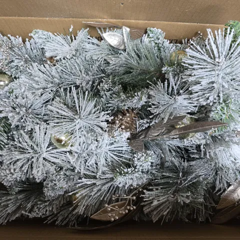 FLOCKED FOLIAGE CHRISTMAS GARLAND - 6FT