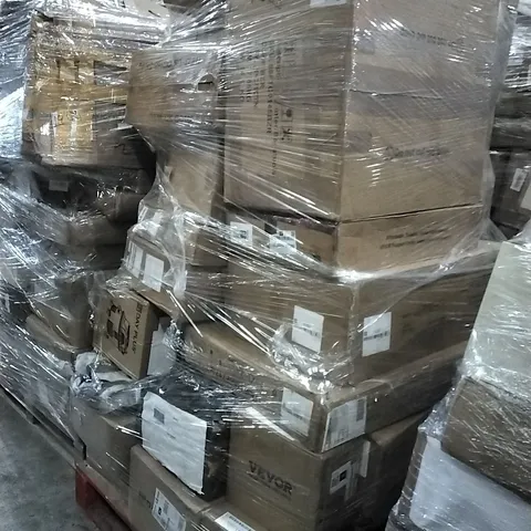 PALLET OF HOUSEHOLD ITEMS TO INCLUDE JEWELLERY STAND, WATCH BOX, CAT TREE AND OTHER ASSORTED ITEMS...