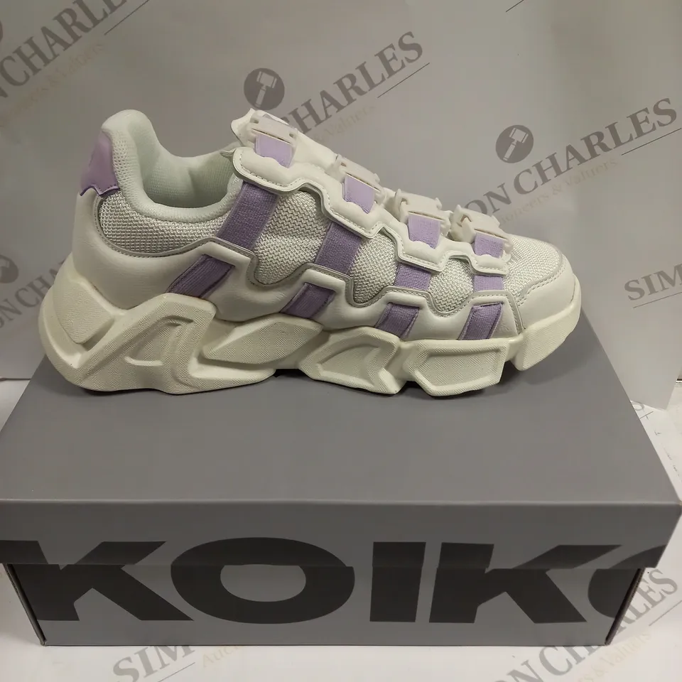 BOXED KOI FOOTWEAR SUGAR BEAST TRAINERS IN LAVENDER - 6