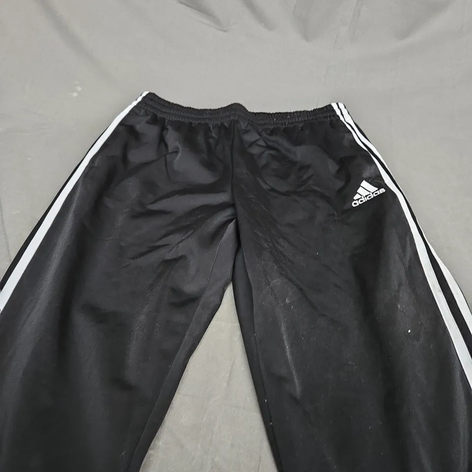 ADIDAS REGULAR FIT BLACK TRACKSUIT PANTS - UK LARGE