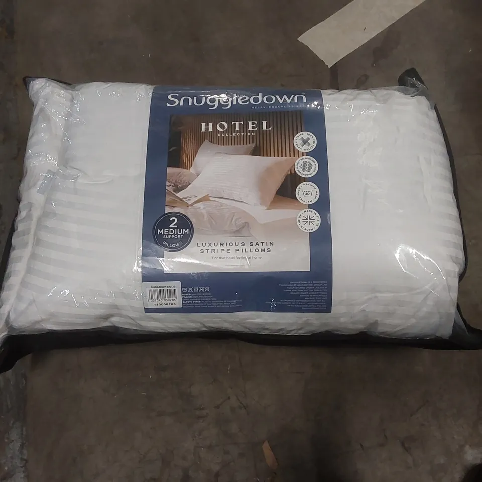 BAGGED PAIR OF SNUGGLEDOWN LUXURIOUS SATIN STRIPE PILLOWS