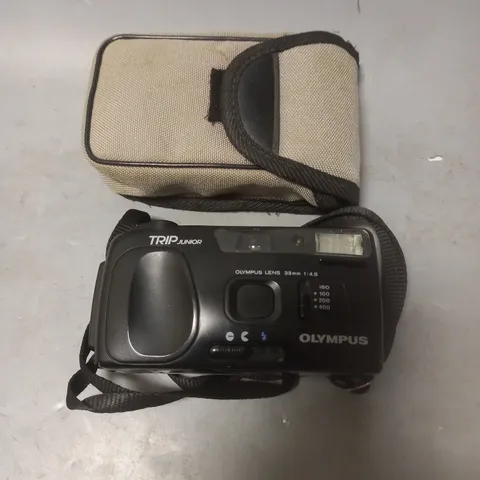 OLYMPUS TRIP JUNIOR FILM CAMERA WITH CASE