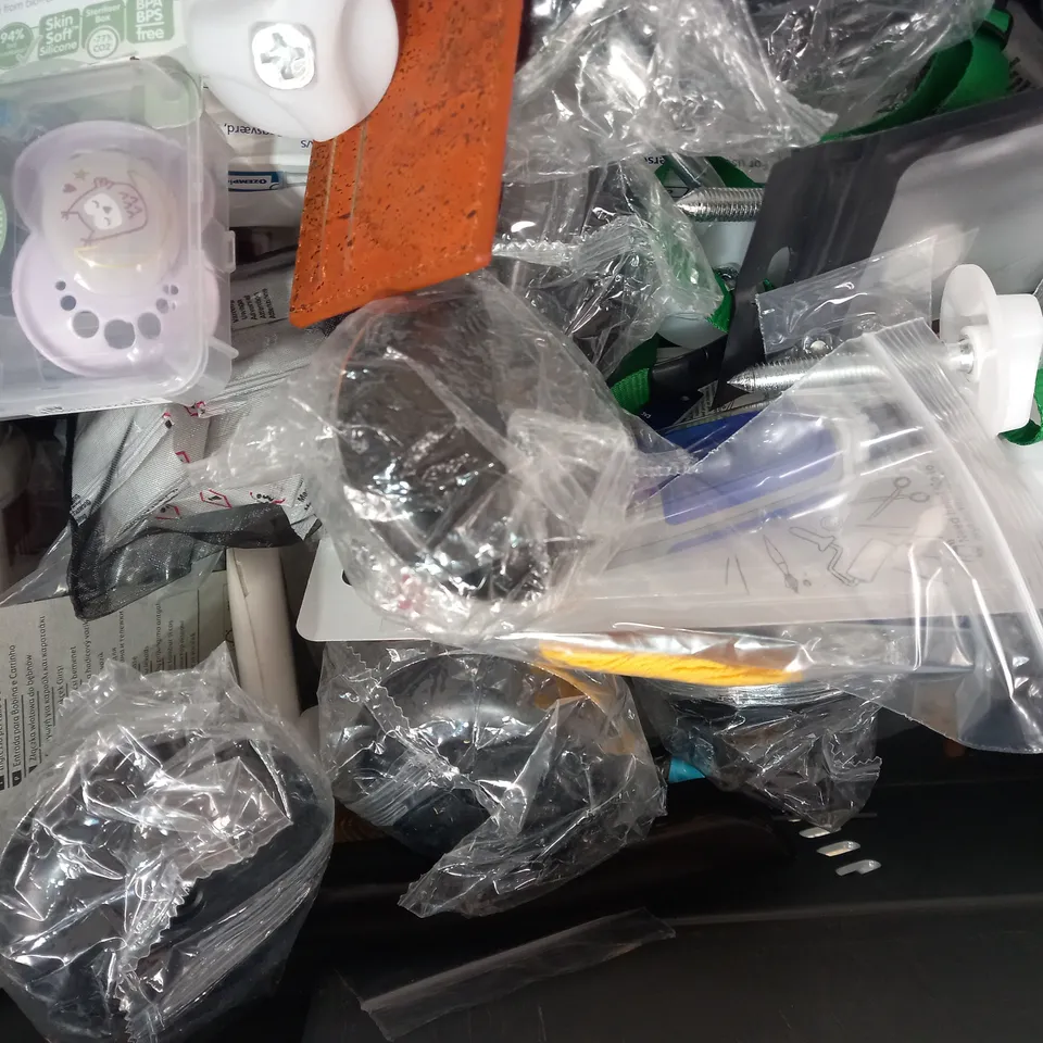 LOT OF APPROXIMATELY 15 ASSORTED HOUSEHOLD ITEMS TO INCLUDE SKY REMOTE, DIGITAL THERMOMETER, MICRO-FINE ULTRA PEN NEEDLES, ETC
