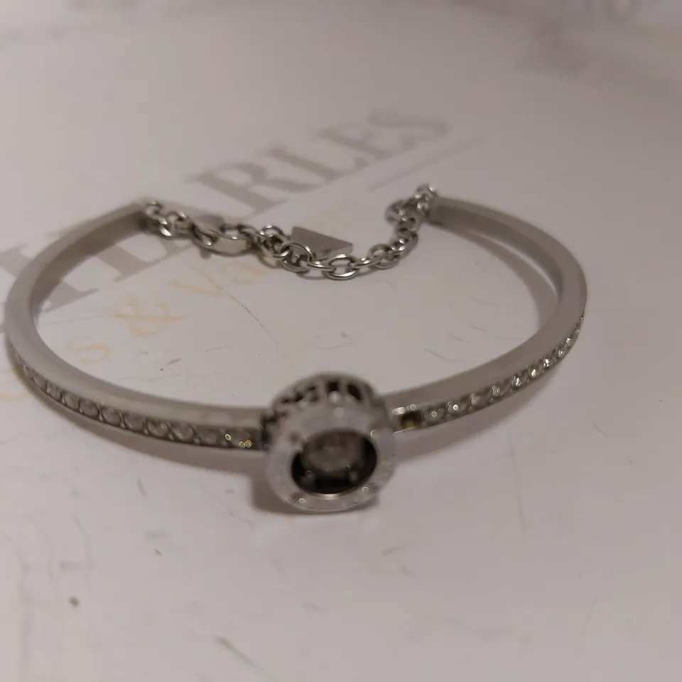 GUESS SOLITAIRE LADIES BANGLE
