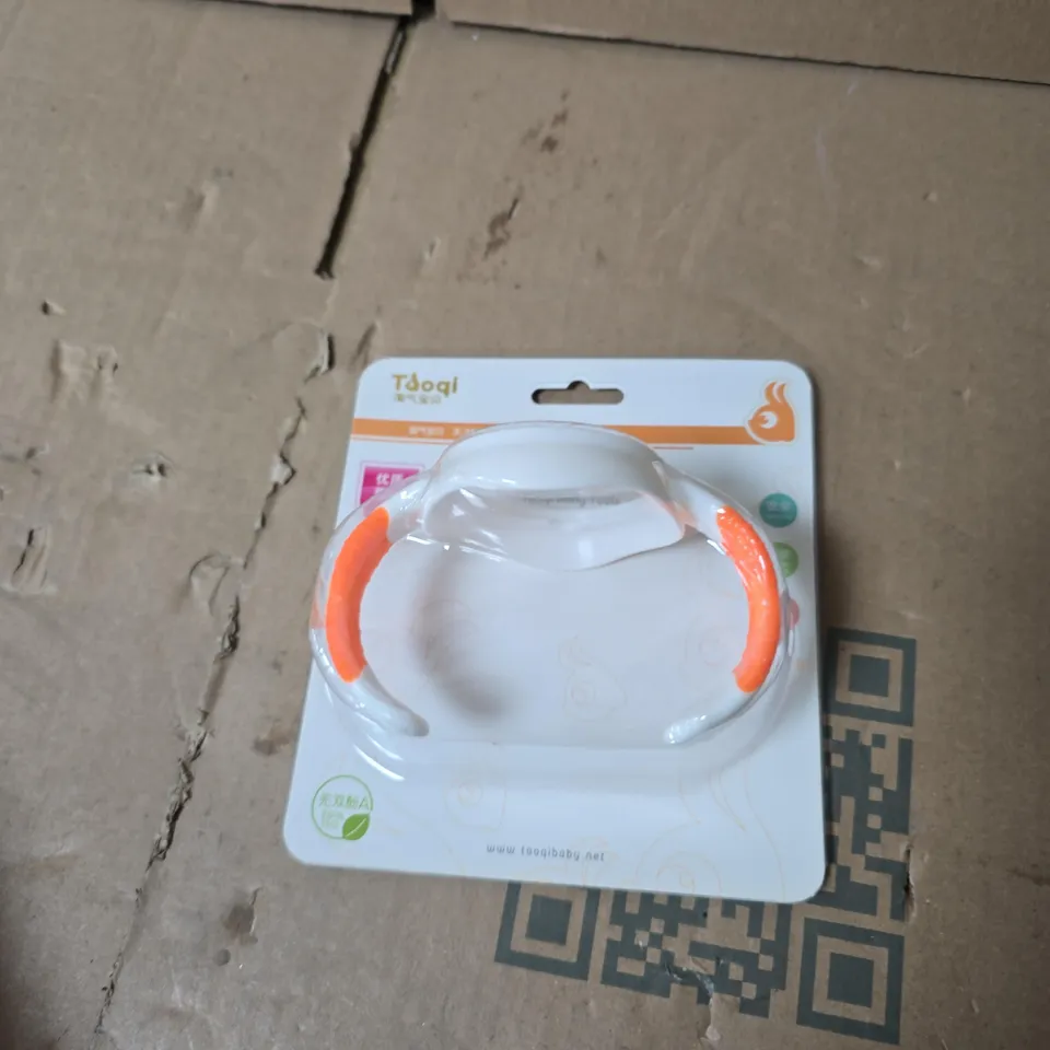 PALLET OF APPROXIMATELY 15 BOXES OF ASSORTED ITEMS INCLUDING BABY BOTTLE HOLDERS AND POPPING LOLLIPOPS