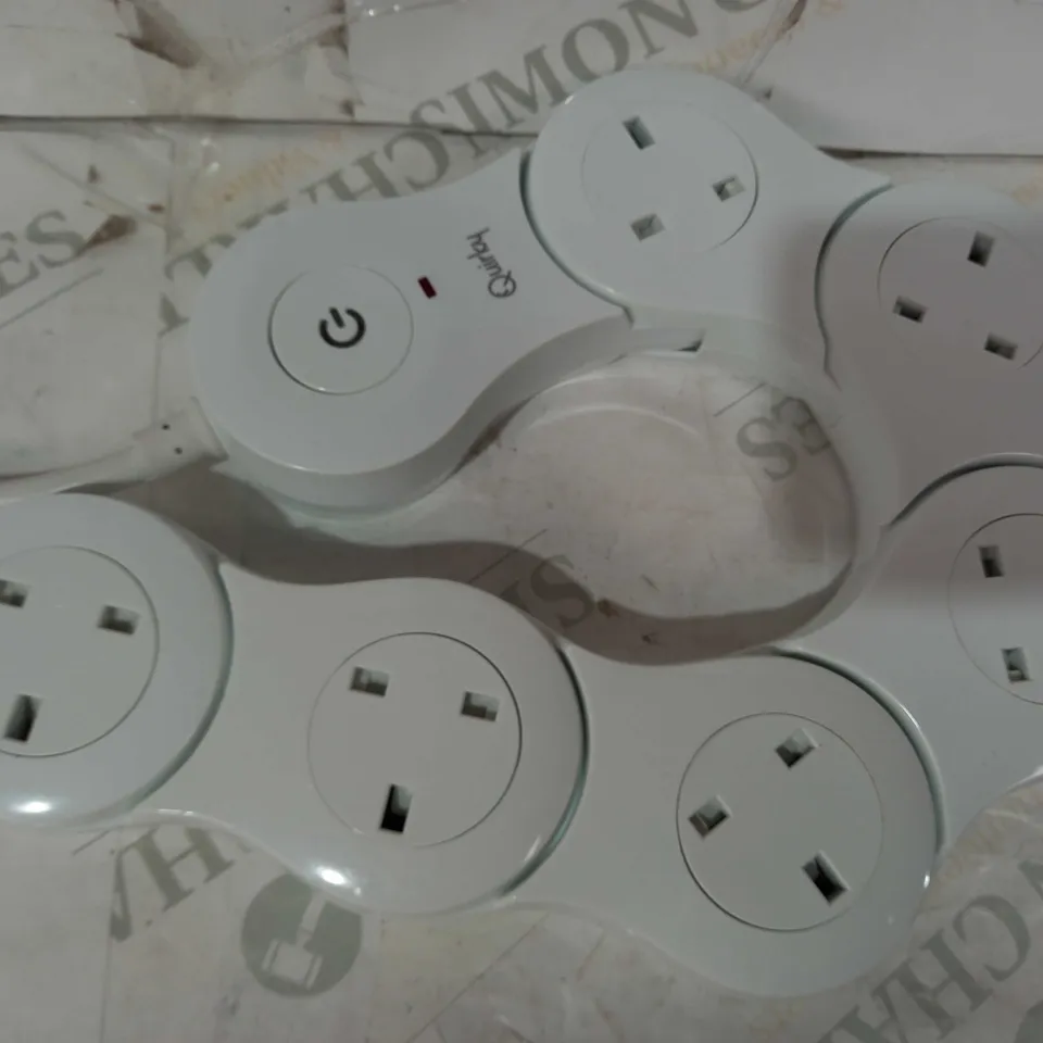 QUIRKY PIVOT POWER FLEXIBLE SURGE PROTECTOR POWER STRIP WITH 6 OUTLETS