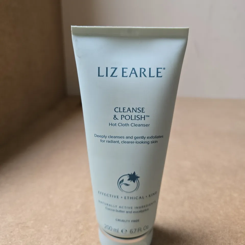 LIZ EARLE CLEANSE & POLISH HOT CLOTH CLEANSER – 200 ML