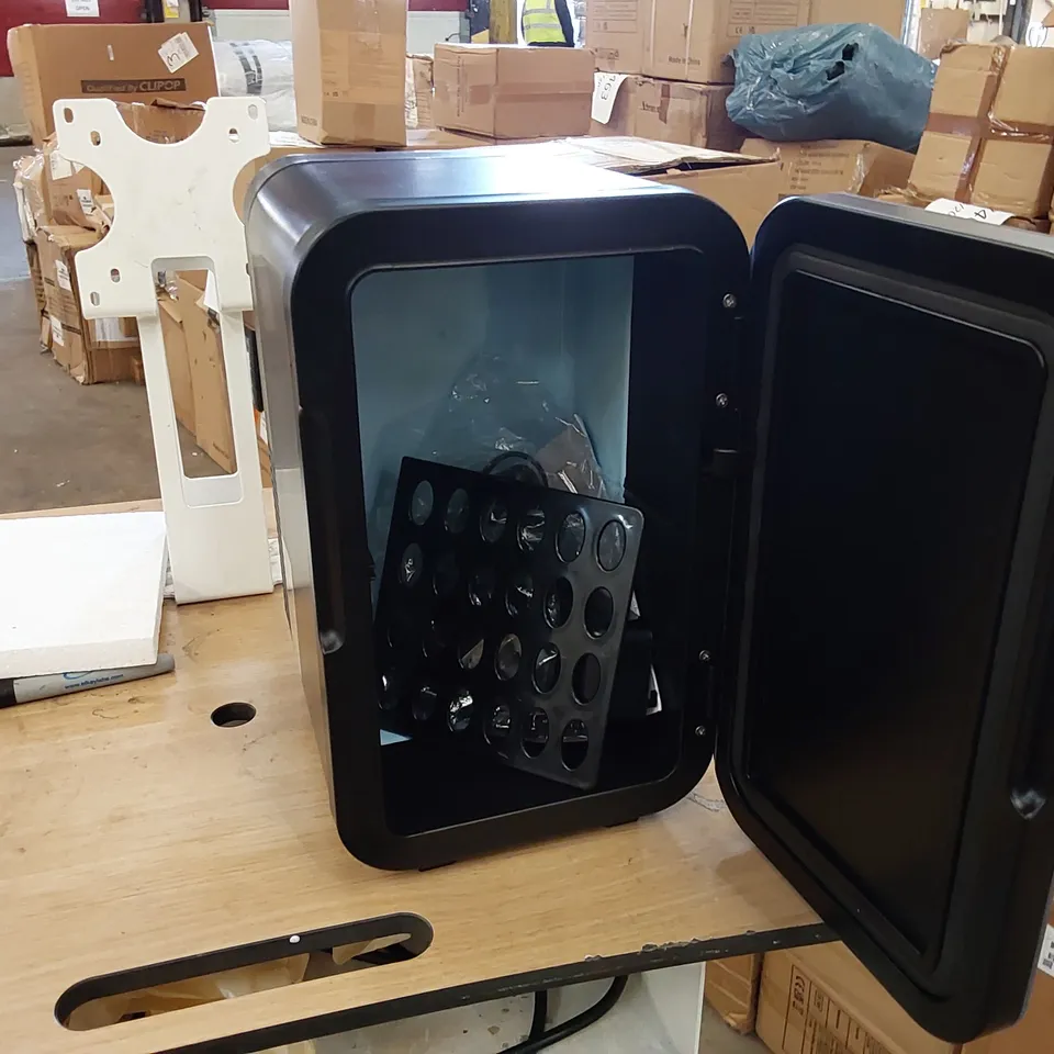 BOXED MINI FRIDGE LL-6AL BLACK (1 BOX)